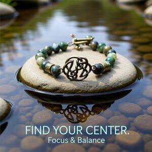 Celtic Knot & Green Jasper Beaded Toggle Bracelet. Pagan. Nordic. Earth Mother.